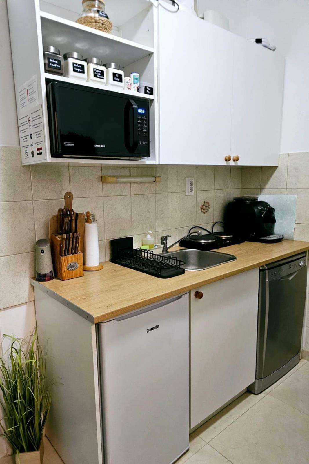 Dani Home Apartman Hajdúszoboszló Eksteriør billede